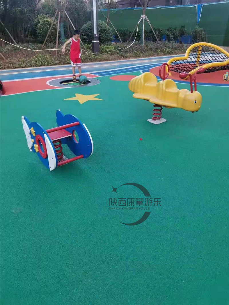 景區(qū)游樂場EPDM彩色塑膠地面鋪 景區(qū)游樂場EPDM彩色塑膠地面鋪