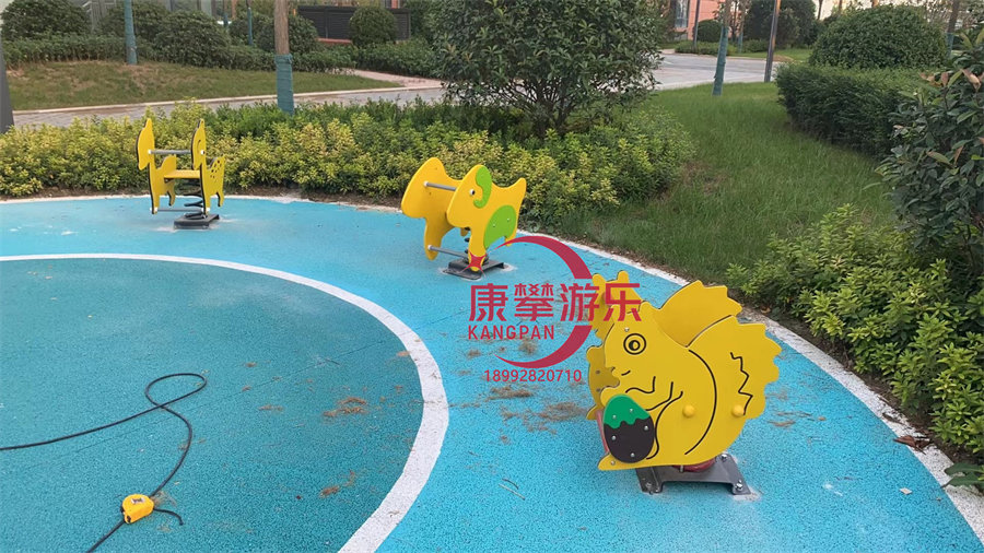 搖馬 搖馬