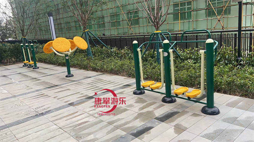 戶(hù)外健身器材