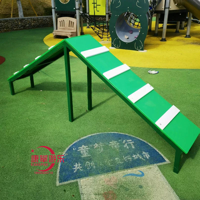 寵物訓(xùn)練用品-中型爬坡