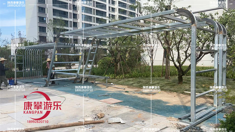西安藍田縣翻轉(zhuǎn)墻安裝過程 西安藍田縣翻轉(zhuǎn)墻安裝過程