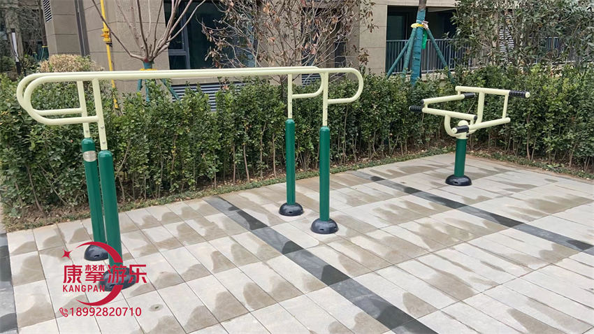 戶外健身器材