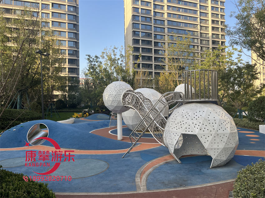 非標(biāo)游樂設(shè)施