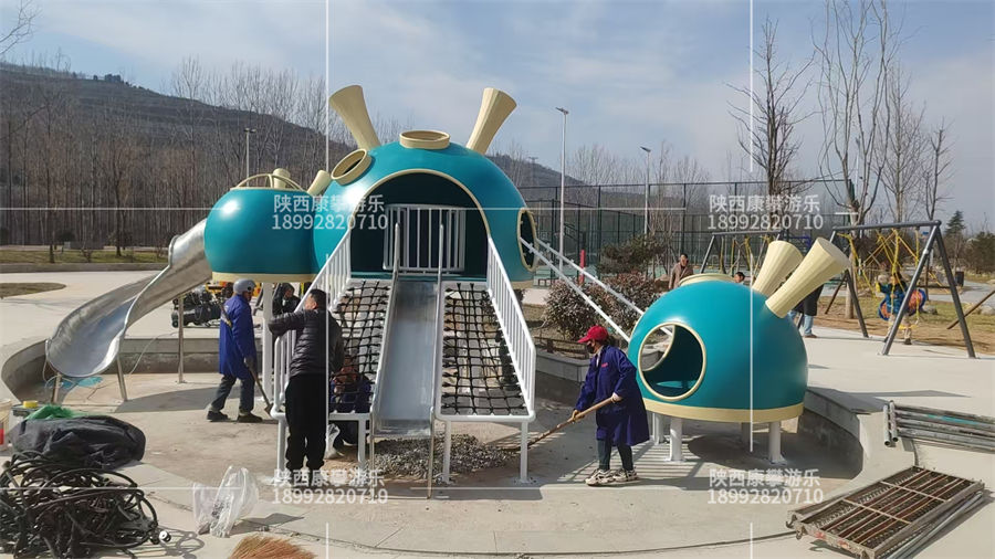 寶雞千陽縣公園多頭怪 寶雞千陽縣公園多頭怪